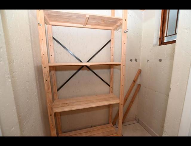 1 BEDROOM APARTMENT FOR SALE IN PAULSHOF